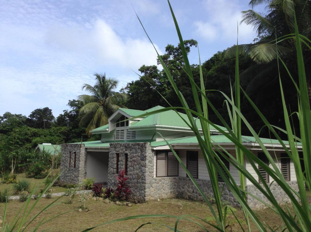 Citrus Creek Plantation Villa La Plaine Bagian luar foto